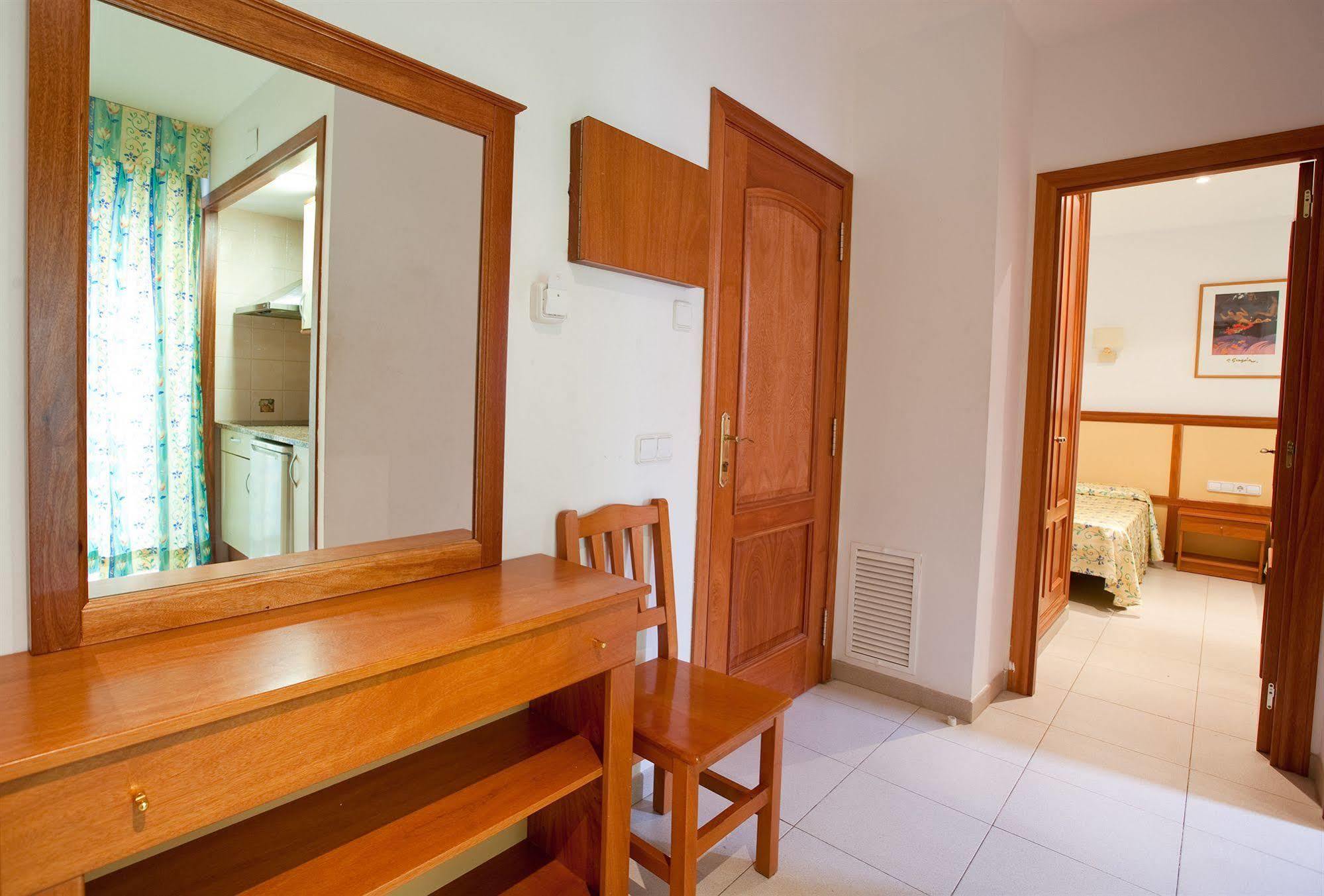 Apartamentos Royal Льорет-де-Мар Экстерьер фото